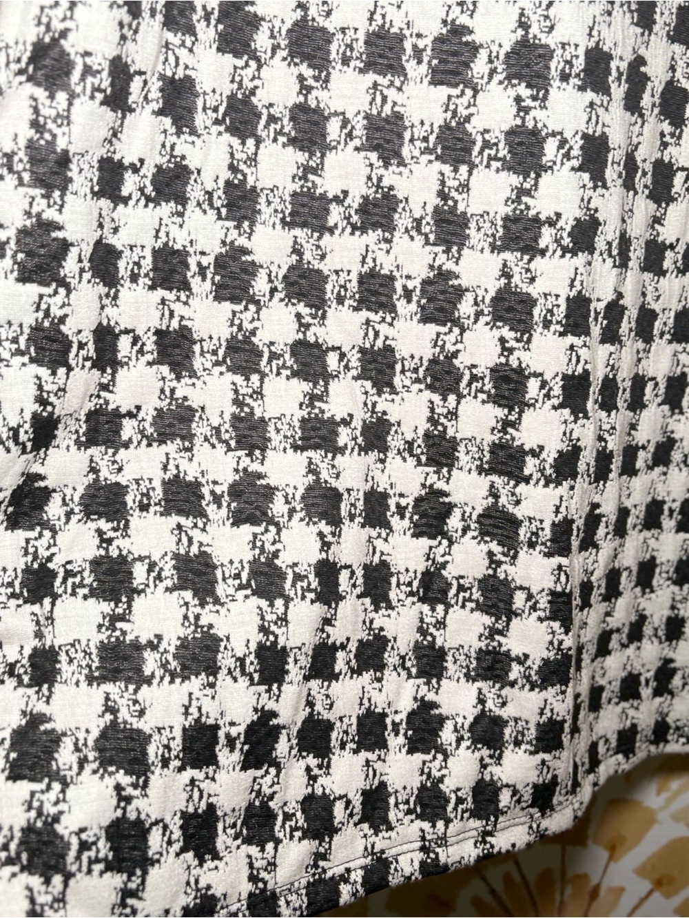 NWT Black & White Houndstooth Pencil Skirt | Classic Career Chic | Stretch Knit - Picture 7 of 9